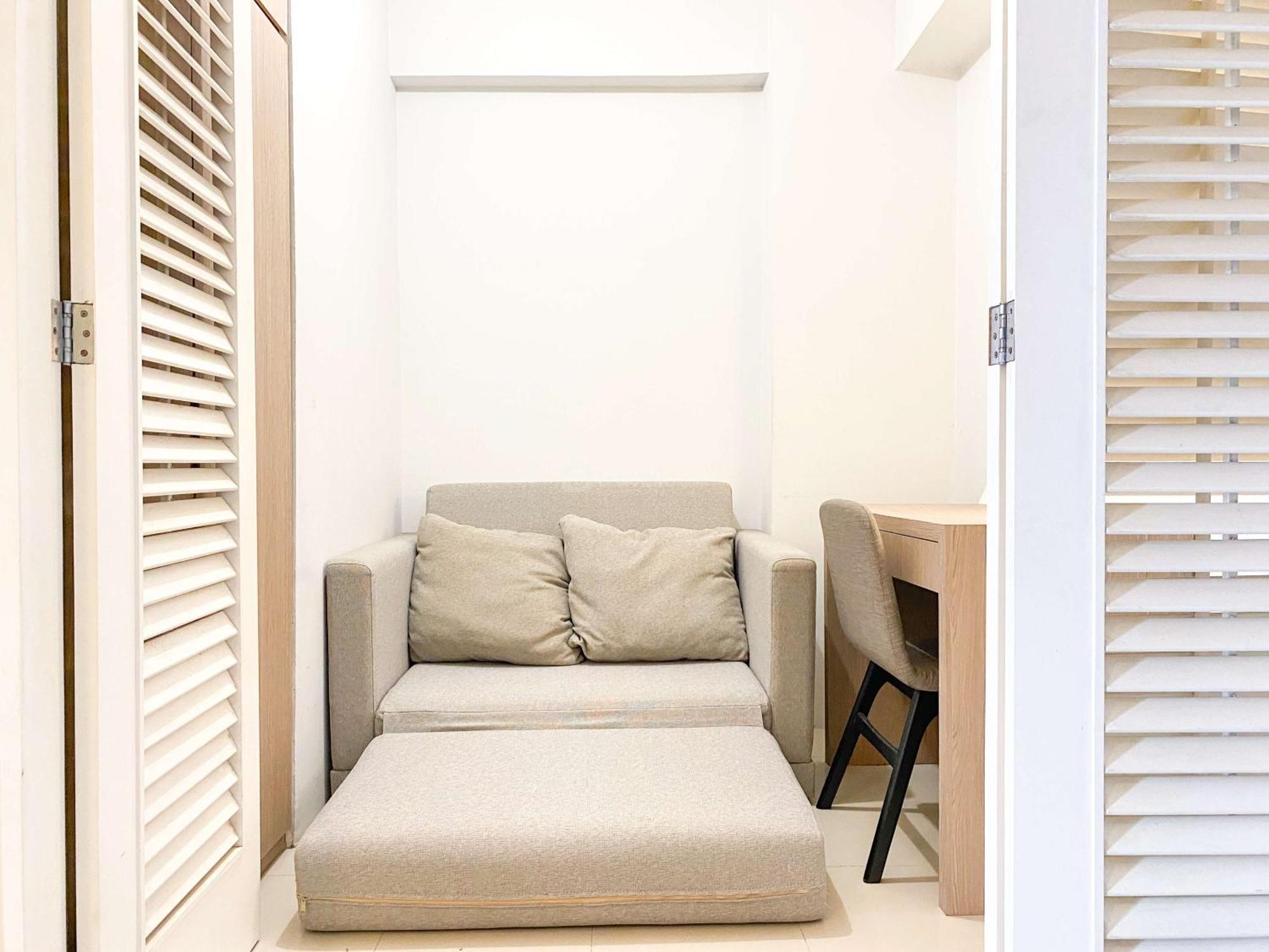 Good And Minimalist 1br At Bassura By Travelio Appartement