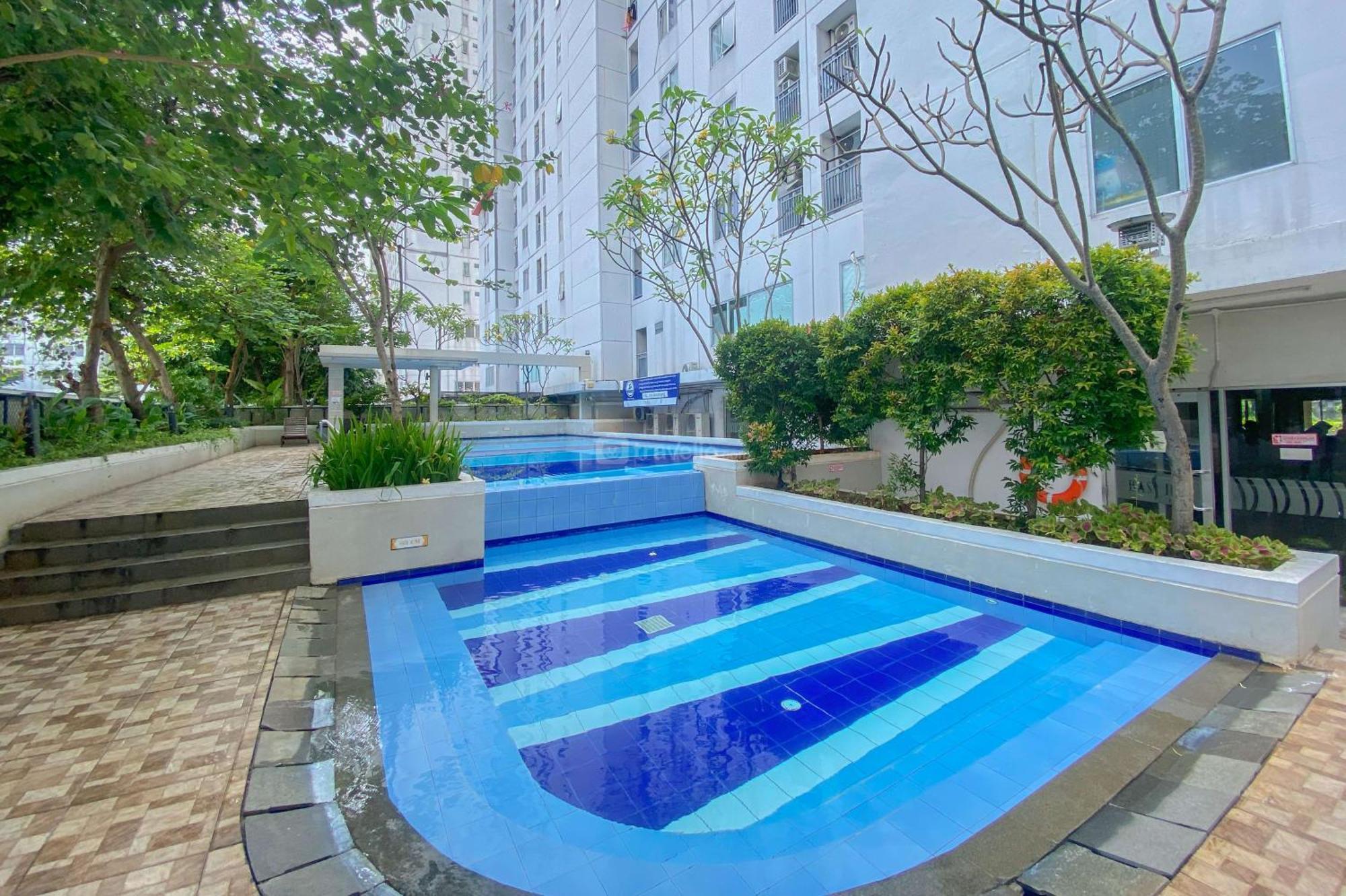 Appartement Good And Minimalist 1br At Bassura By Travelio Jakarta
